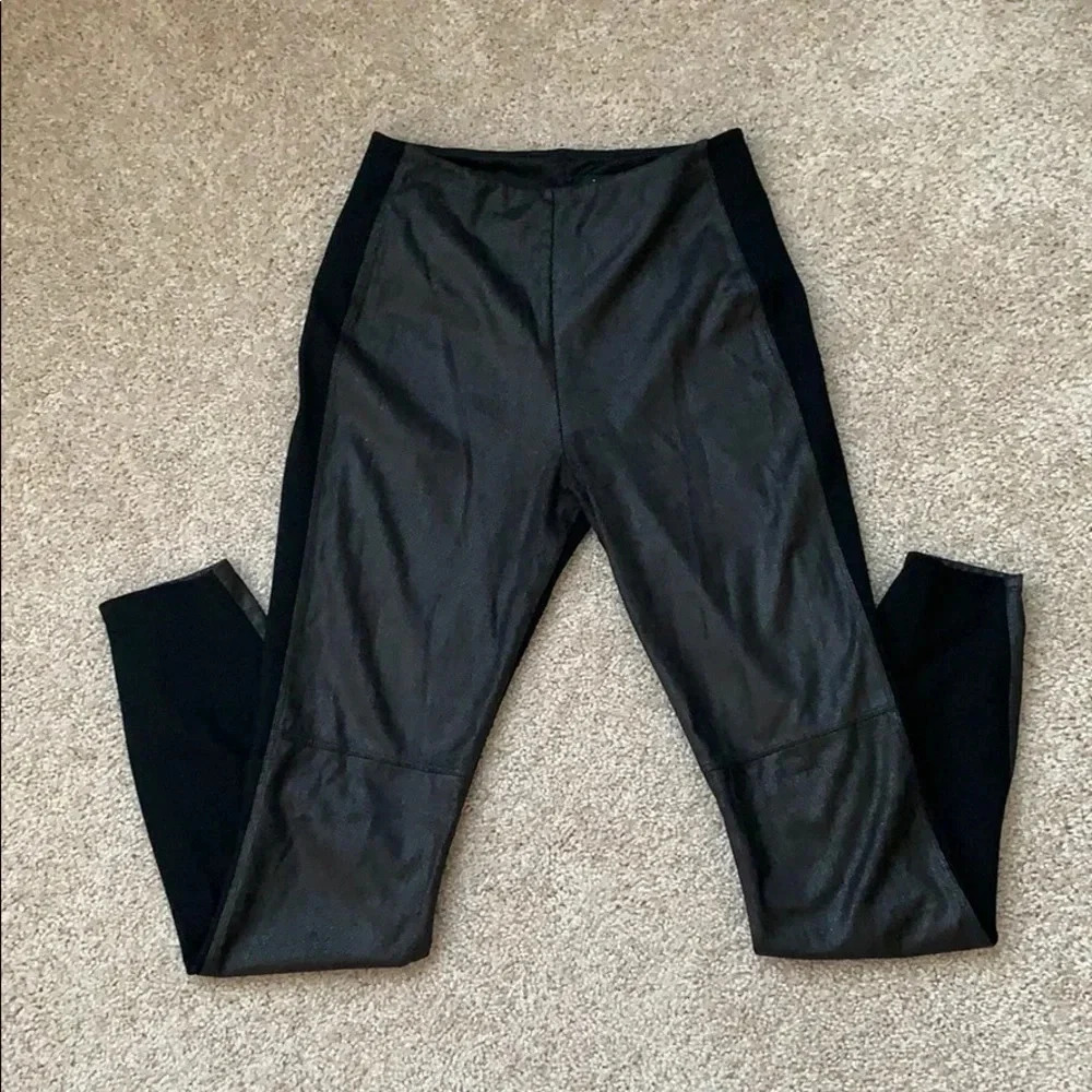 Lysse faux black snakeskin leggings sz sm